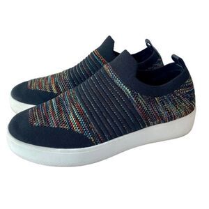 Steve Madden Gillis-C Slip-On Sneakers  - Size 6